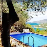 With Heated Pool And Panoramic View *