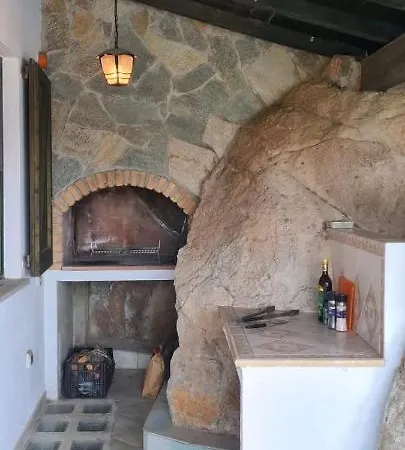 With Heated Pool And Panoramic View Vila