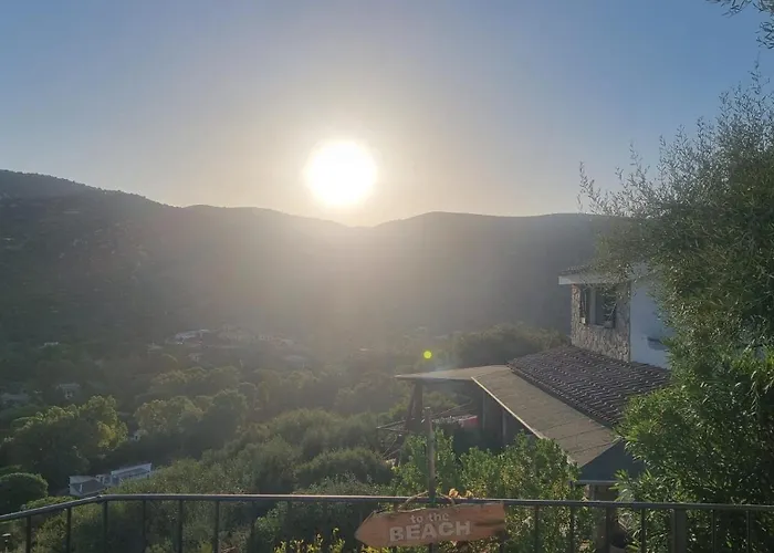 With Heated Pool And Panoramic View * Torre delle Stelle